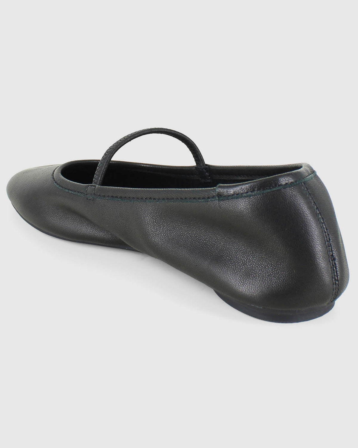 Bella Leather Ballet Flat in Black - Black