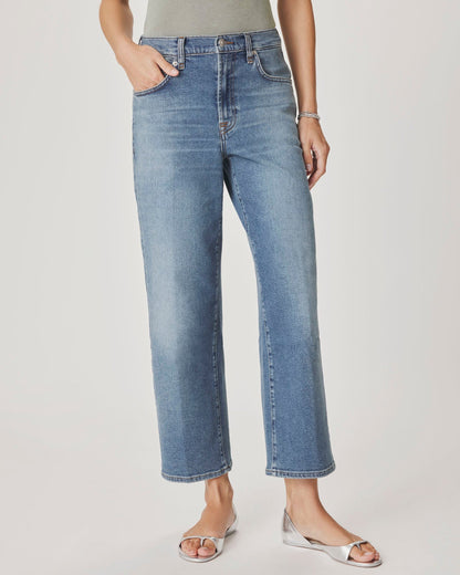 Straight Ankle Jean in Medium Wash - Ocean Breeze