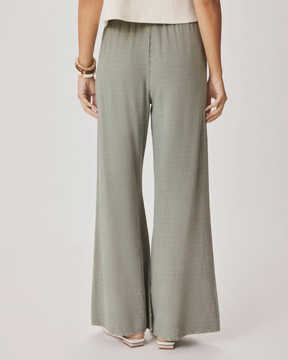 Valerie Pant