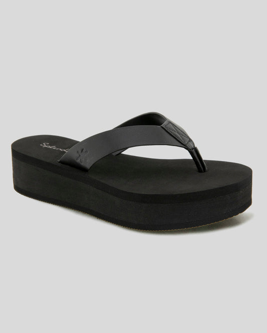 Quintana Platform Flip Flop in Black - Black
