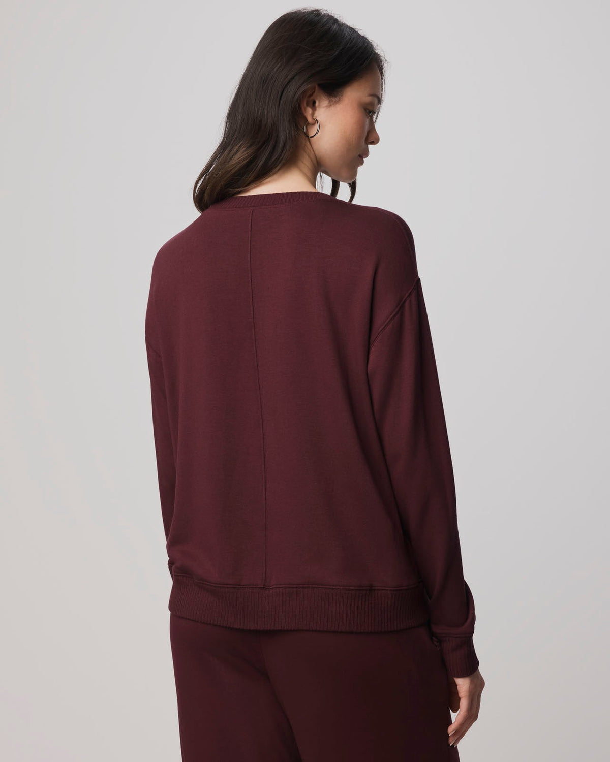 Supersoft Trim Pullover Using LENZING™ECOVERO™ Fibers