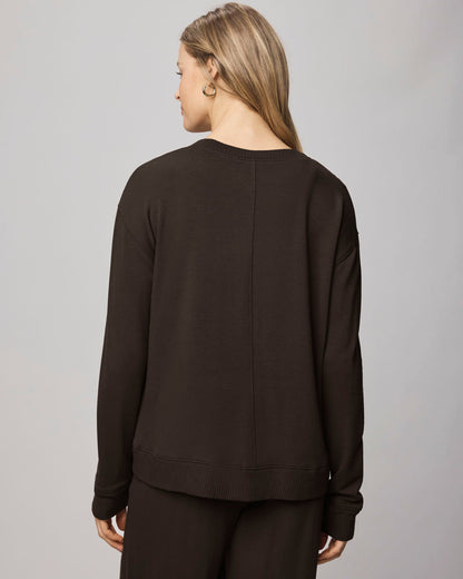 Supersoft Trim Pullover Using LENZING™ECOVERO™ Fibers