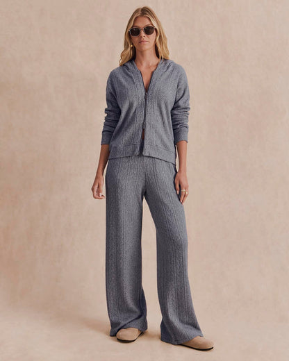 Sweatersoft Flare Pant