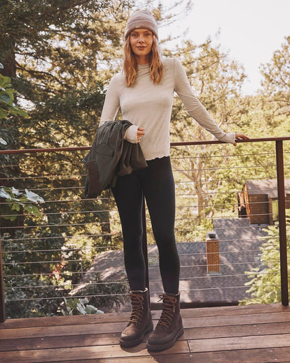 Essential Legging - Black
