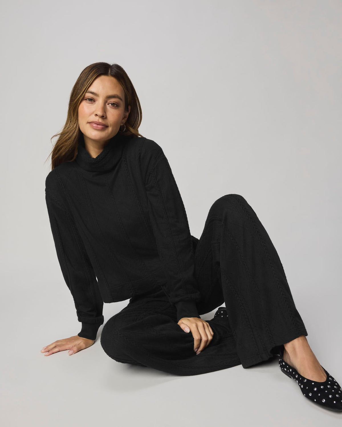 Cable Lounge Turtleneck Top