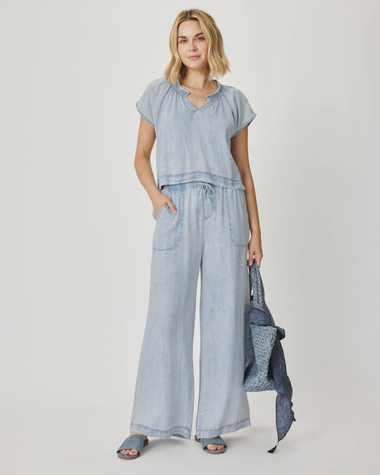 Meadow Indigo Top - Bleached Indigo