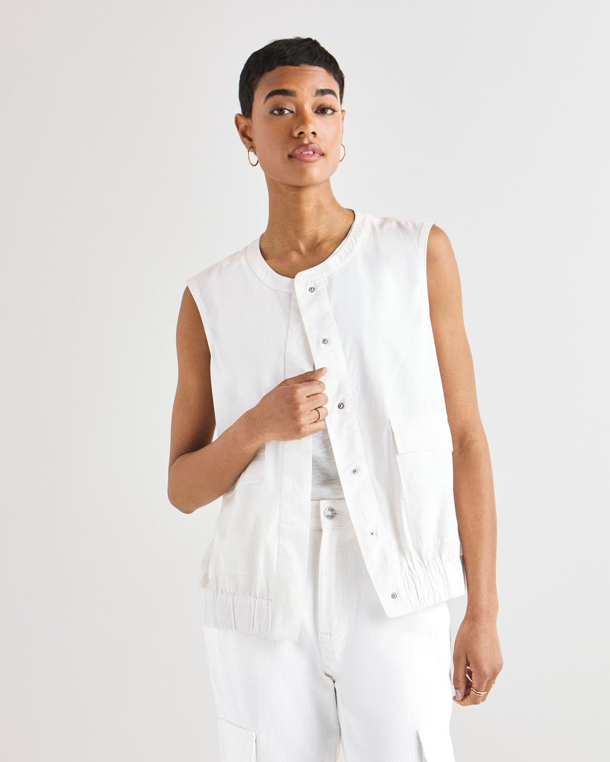 Chase Poplin Vest - White