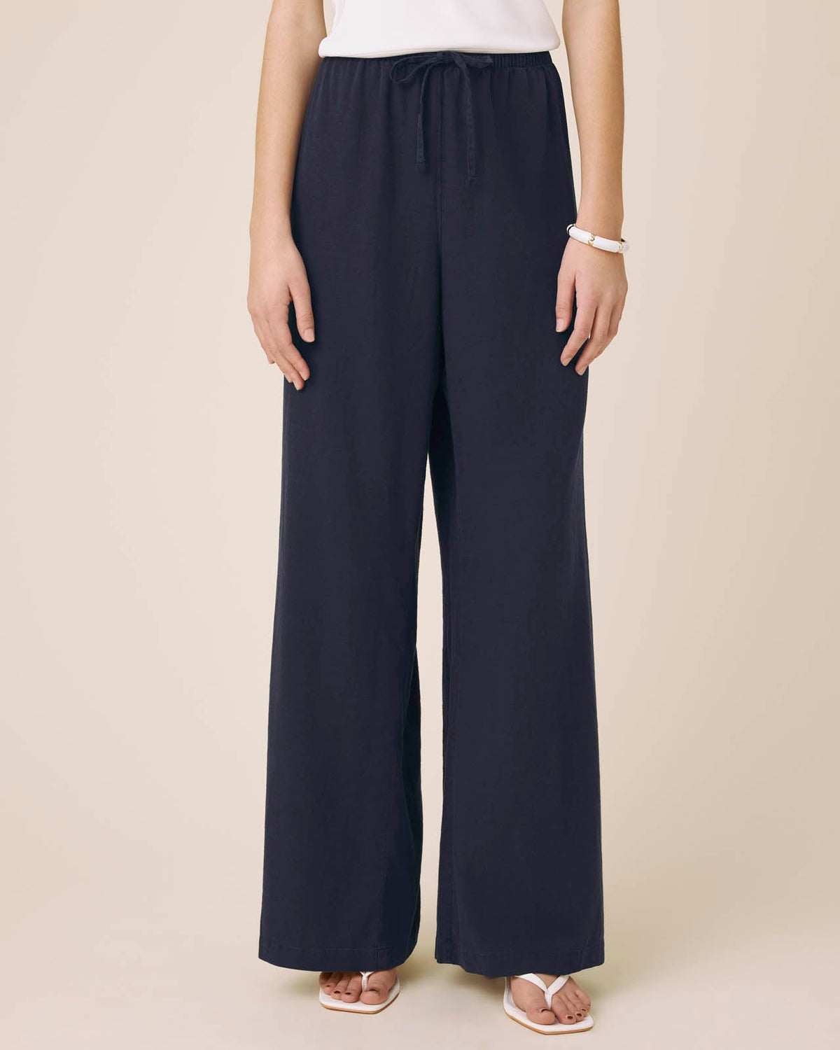 Valerie Pant