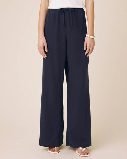 Valerie Pant